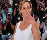 Cécile de France pose pour le photocall du Gamin au vélo, des frères Dardenne, le 15 mai 2011, lors du 64e festival de Cannes.