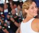 Cécile de France pose pour le photocall du Gamin au vélo, des frères Dardenne, le 15 mai 2011, lors du 64e festival de Cannes.