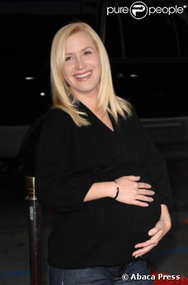 Angela Kinsey