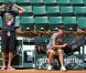 La superbe Russe Maria Sharapova, 24 ans, numéro 7 mondial, aborde Roland-Garros dans les meilleures conditions : victorieuse à Rome, elle peut compter sur le soutien de son fiancé Sasha Vujacic, comme lors de son entraînement Porte d'Auteuil, le 18 mai 2011.