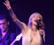 Courtney Love fait son show lors du gala de l'amfAR au Cap d'Antibes le 19 mai 2011