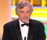 Robert De Niro lors de la cérémonie de clôture du 64ème Festival de Cannes le 22 mai 2011