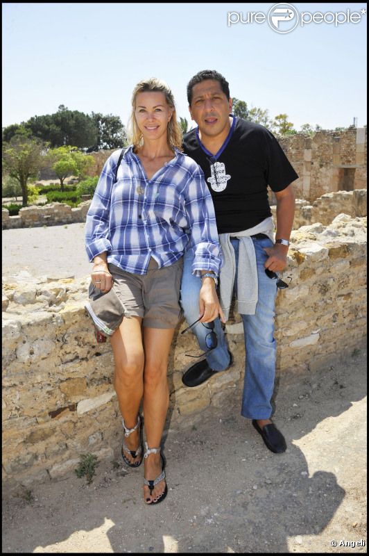 Sidonie Bellanger et Smaïn au cours du voyage du Jasmin, en Tunisie le 8 mai 2011.