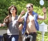 Shia LaBeouf avec sa petite-amie Karolyn Pho à Los Angeles le 20 mai 2011