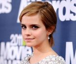 Emma Watson, chic au possible lors des MTV Movie Awards à Los Angeles le 5 juin 2011