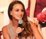 Leighton Meester pour le lancement du parfum Vera Wang le 9 juin 2011 à Londres chez Harrod's 