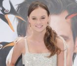 Madeline Carroll lors de l'avant-première de  M. Popper et ses pingouins , au Grauman's Chinese Theatre de Los Angeles, le 12 juin 2011.