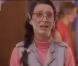 Katy Perry : Hilarante en ado binoclarde dans le clip de 'Last Friday Night'