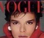 En juillet 1985, Stéphanie de Monaco fait aussi la couverture du  Vogue  allemand.