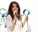 Selena Gomez donne un concert pour ses fans à Santa Monica, le 13 juin 2011.