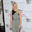 Gwyneth Paltrow lumineuse face à une future mariée Molly Sims étincelante