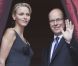 Charlene Wittstock et le prince Albert de Monaco assistent aux fêtes de la Saint-Jean à une semaine de leur mariage. Monaco, 23 juin 2011