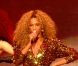 Beyoncé exceptionnelle sur la scène pyramidale de Glastonbury, le 26 juin 2011.