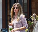 Gisele Bündchen s'est rendue chez un chiropracteur à Los Angeles. Juin 2011 