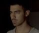 Joe Jonas, dans son premier clip en solo,  See no more .