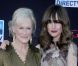 Glenn Close et Rose Byrne affichent leur complicité et leurs jolies jambes