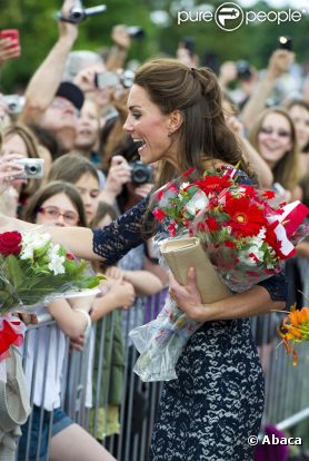 Le prince William et la duchesse Catherine de Cambridge entamaient le 30 juin 2011 leur première visite officielle internationale en tant que jeunes mariés. Au Canada, la Kate-mania a fait des ravages.