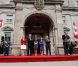 3 tenues, 10 000 fans : deux des chiffres à retenir pour le premier jour de la visite officielle au Canada du prince William et de sa femme la duchesse Catherine de Cambridge, le 30 juin 2011.