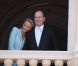 Aux environs de 18 heures le 1er juillet 2011, le prince Albert et la princesse Charlene, mariés civilement depuis quelques minutes, échangeait un baiser au balcon de la Salle des Glaces du Palais princier, applaudis par des milliers de Monégasques.