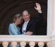 Le 1er juillet 2011, mariés civilement depuis quelques minutes, le prince Albert et la princesse Charlene paraissaient au balcon de la Salle des Glaces du Palais princier, applaudis par des milliers de Monégasques.