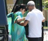 Selma Blair a plus que jamais besoin de son boyfriend Jason Bleick à son neuvième mois de grossesse. Los Angeles, 9 juillet 2011