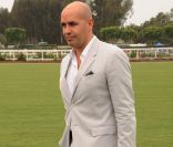 Billy Zane au match de charité de polo organisé au  Santa Barbara Polo and Racquet club pour l'association des princes William et Harry. Carpinteria, 9 juillet 2011  