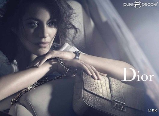 Marion Cotillard sur les visuels de campagne Dior