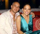 Jennifer Lopez et son second mari, Cris Judd, en 2001 
