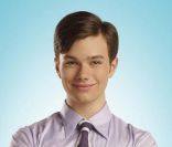 Chris Colfer de la série  Glee .