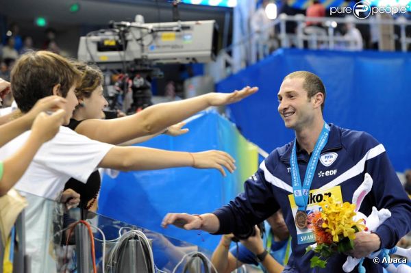 Aux Mondiaux de natation de Shanghai 2011, le 28 juillet, William  Meynard (photo : lors des France en mars 2011) a arraché la  médaille de  bronze sur 100m nage libre.