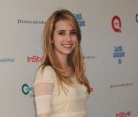 Emma Roberts a participé à la 14e opération Super Saturday, qui s'est déroulée le samedi 30 juillet 2011. Les fonds récoltés sont reversés à la recherche médicale contre le cancer des ovaires.