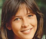 La star des films <em>La Boum</em>, Sophie Marceau, en couv\' de <em>Jours De France</em>. Décembre 1982.<br />