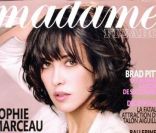 L\'actrice Sophie Marceau pose de façon glamour pour le <em>Madame Figaro</em> de février 2009.<br />
