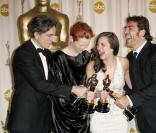 Marion Cotillard entourée par Daniel Day-Lewis, Javier Bardem et Tilda Swinton
