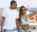Beyoncé et Jay-Z s'aiment depuis 2002 et se sont dit oui le 4 avril 2008 à New York. Aujourd'hui, le couple star attend son premier enfant. (Miami, 6 mai 2006) 