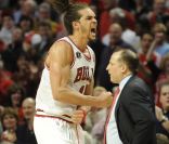 Joakim Noah et les Bleus ont bien débuté leur Championnat d\'Europe en dominant la Lituanie le 31 août 2011