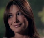 Carla Bruni-Sarkozy, enceinte de son époux le président Nicolas Sarkozy,  accorde un entretien exclusif à l'émission Sept à Huit diffusée sur TF1  le dimanche 4 septembre 2011.
