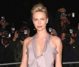 Charlize Theron lors de la soirée des GQ Awards à Londres le 6 septembre 2011