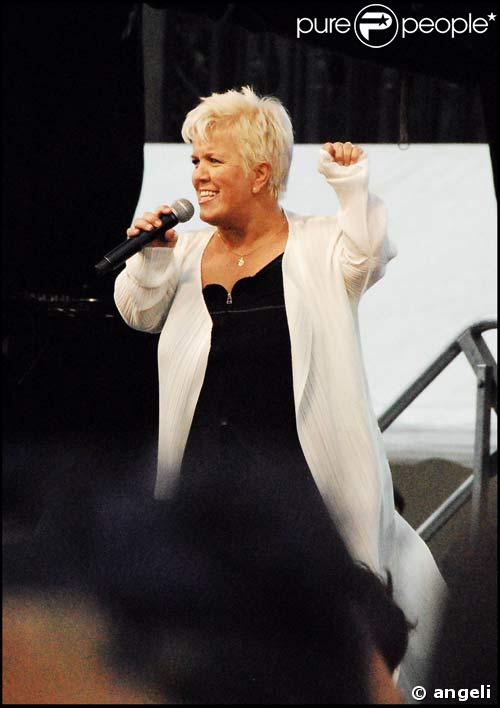 Mimie Mathy pour l'association Laurette Fugain le 18/05/08