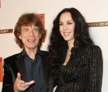 Mick Jagger et L\'Wren Scott au lancement de l\'album <em>SuperHeavy</em> à New York, le 21 septembre 2011.
