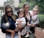 Sarah Jessica Parker emmène ses jumelles à l'école, à New York, le 23 septembre 2011.