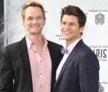 Neil Patrick Harris et David Burtka à l'avant-première du spectacle du Cirque du Soleil,  Iris, A Journey   Into The World of Cinema, à Los Angeles le 25  septembre 2011