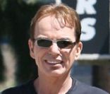 Billy Bob Thornton le 17 août 2011 à Los Angeles, avec sa dernière fille. 
