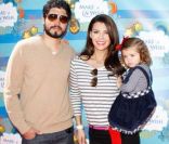 Ali Landry en compagnie de son mari Alejandro Monteverde et leur petite fille Estela en mars 2010 à Los Angeles 