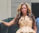 Une robe bien trop courte et ajustée pour Beyoncé, pourtant enceinte de cinq mois. 