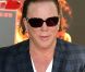 Mickey Rourke, honoré, verse des larmes pour celle qui lui a tant donné
