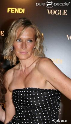 Estelle Lefébure, attention ça déborde !