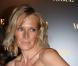 PHOTOS Estelle Lefébure prend la pose !