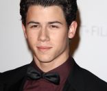 Nick Jonas lors de l'inauguration du Gala Art et Film au Lacma, le Los  Angeles County Museum of Art, à Los Angeles, le 5 novembre 2011