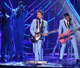 Bruno Mars aux MTV Europe Music Awards, à Belfast, le 6 novembre 2011.